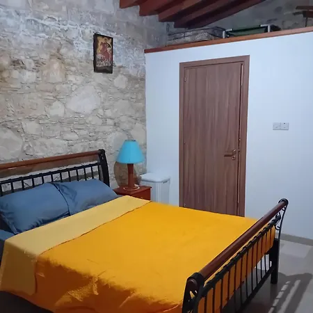 Traditional House Dom wakacyjny Arsos