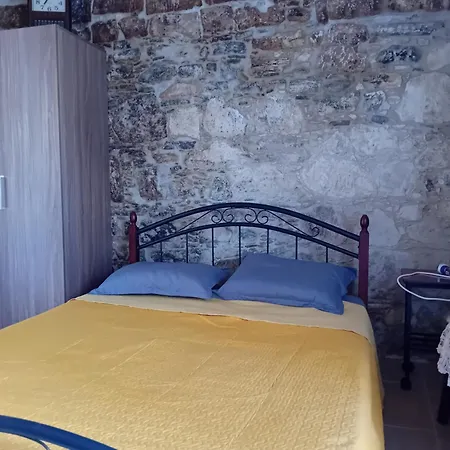 Traditional House Ferienhaus